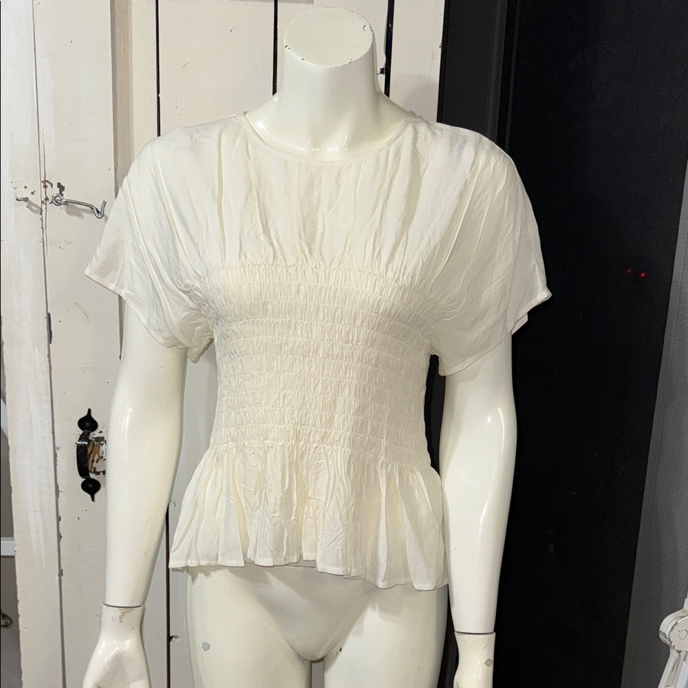 Wayf aidesn ruffle dolman sleeve Elegant White Smocked Women's M rayon top NWOT